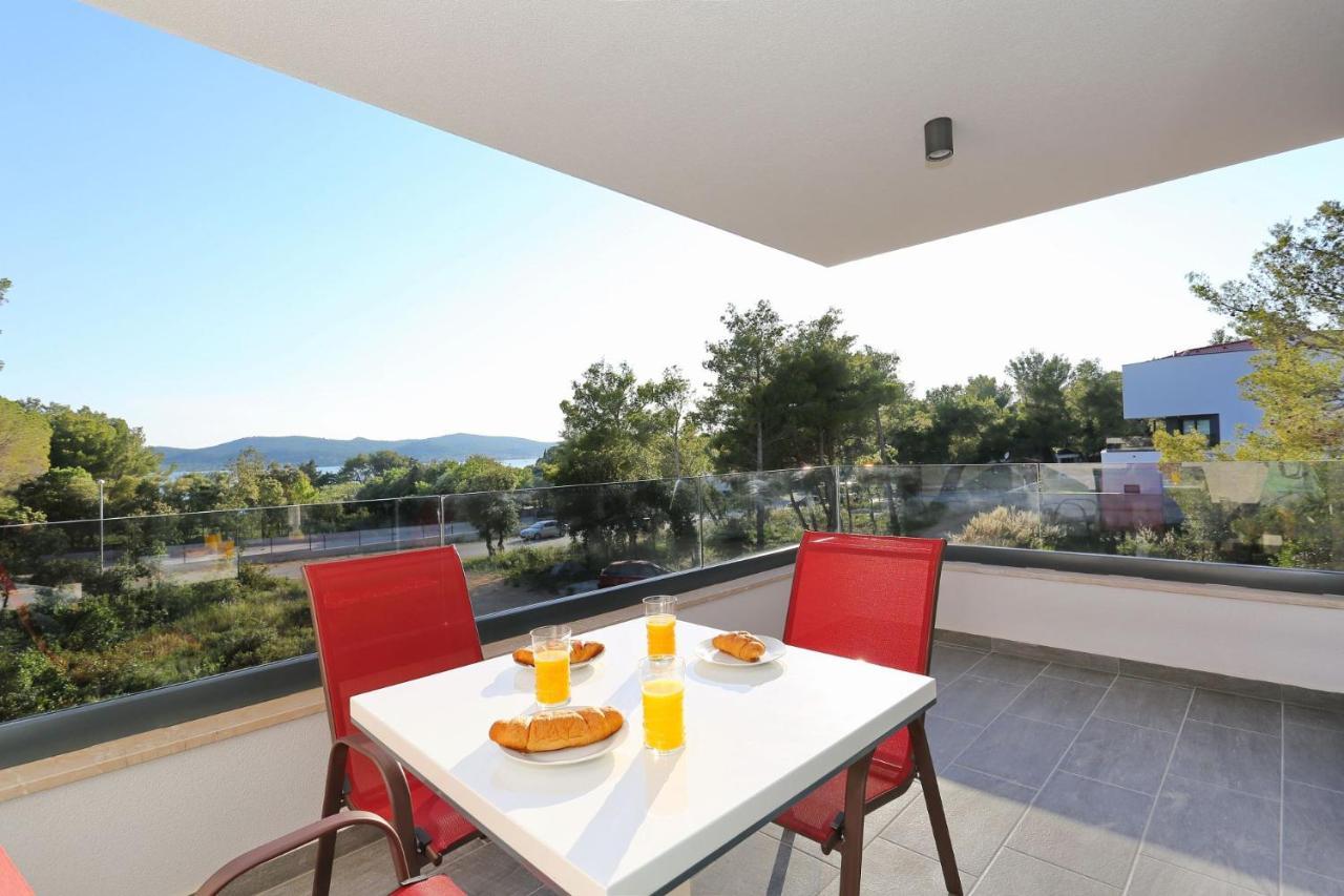 Villa Ankora 1 With Heated Pool Biograd Na Moru Extérieur photo