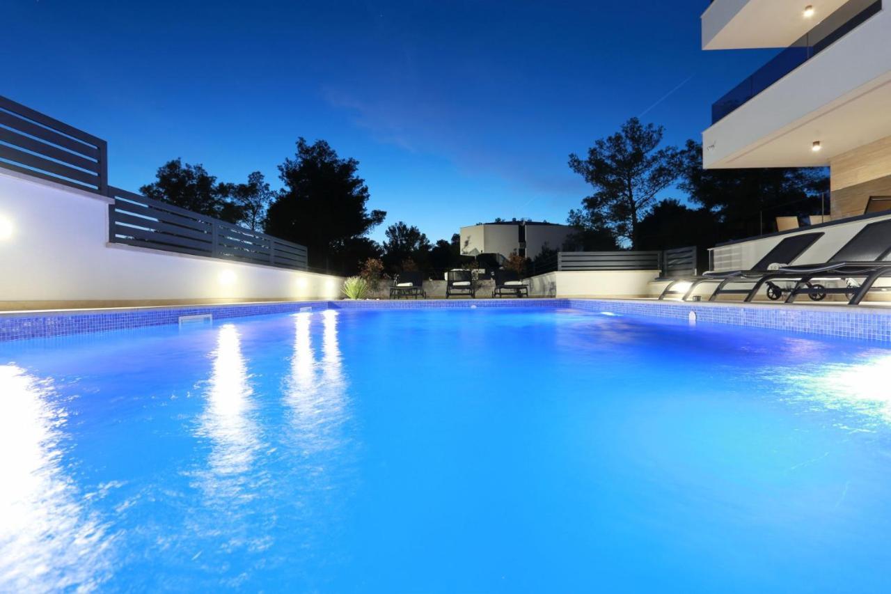 Villa Ankora 1 With Heated Pool Biograd Na Moru Extérieur photo