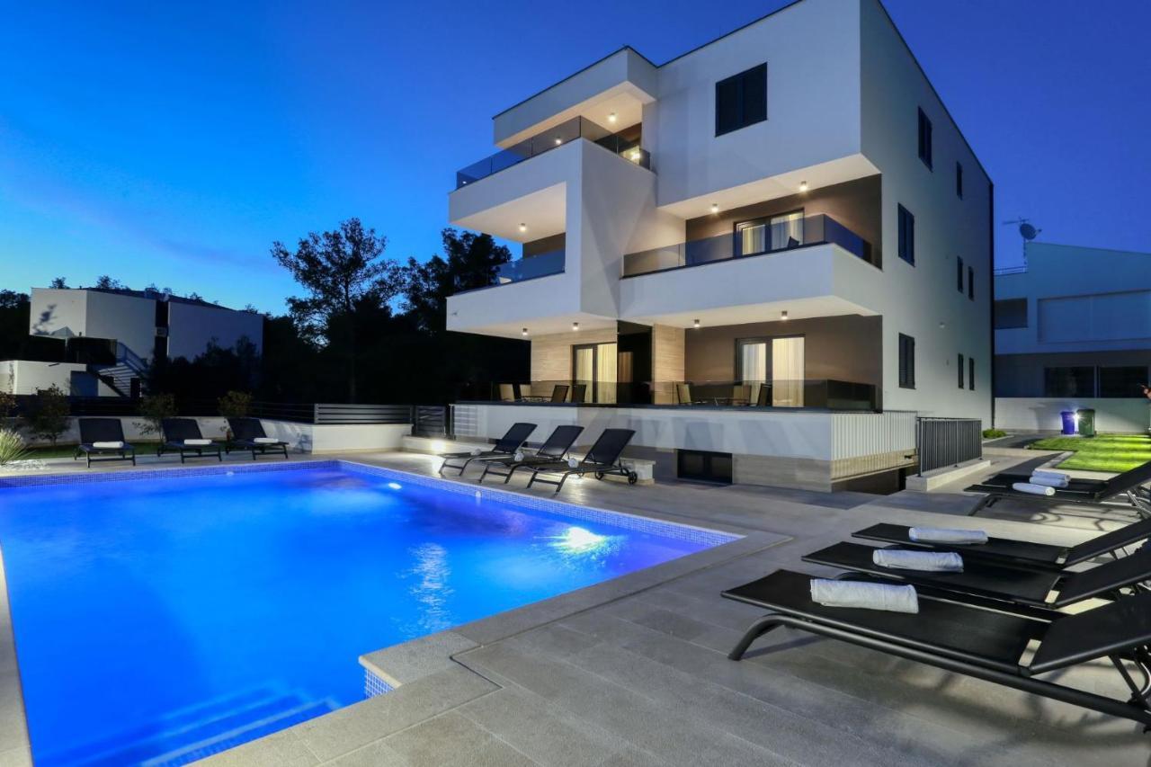 Villa Ankora 1 With Heated Pool Biograd Na Moru Extérieur photo