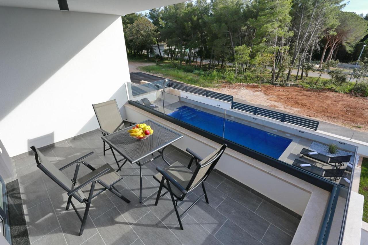 Villa Ankora 1 With Heated Pool Biograd Na Moru Extérieur photo